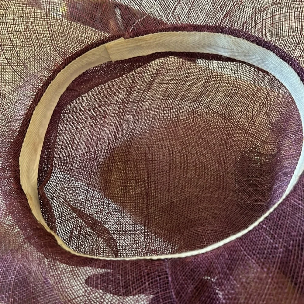 Shoemari Straw Hat with necklace